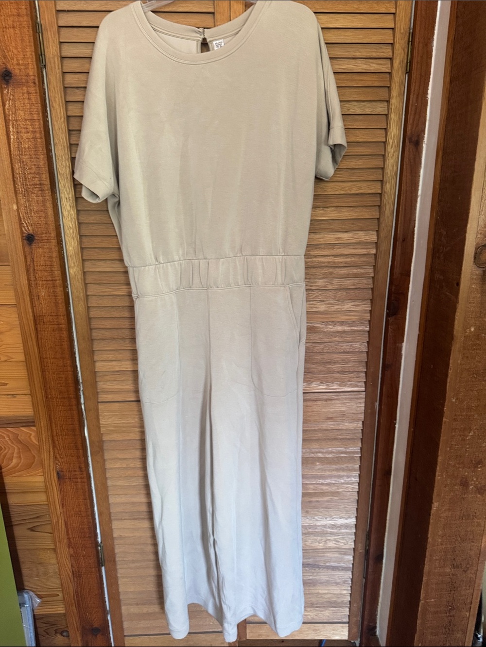 Spanx Long Short-Sleeve Wide-Leg Jumpsuit in Light Taupe XL